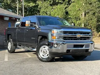 Chevrolet Silverado 2500HD 2018 4x4 LT 4dr Crew Cab SB
