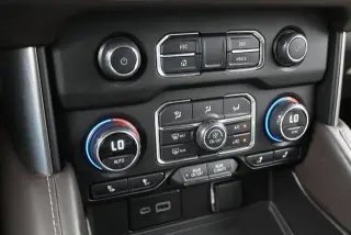 Chevrolet Tahoe 2024 4x2 LT 4dr SUV