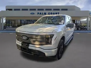 Ford F-150 Lightning 2024 AWD XLT 4dr SuperCrew 5.5 ft. SB