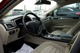 Ford Fusion Hybrid 2019 SE 4dr Sedán