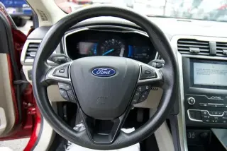 Ford Fusion Hybrid 2019 SE 4dr Sedán