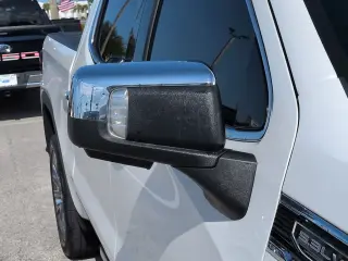 GMC Sierra 1500 2023 4x4 Denali 4dr Crew Cab 5.8 ft. SB