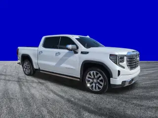 GMC Sierra 1500 2023 4x4 Denali 4dr Crew Cab 5.8 ft. SB