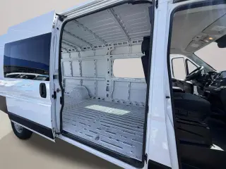 2023 Ram ProMaster Cargo Van