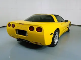 Chevrolet Corvette 2001 2dr Coupe