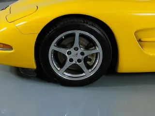 Chevrolet Corvette 2001 2dr Coupe