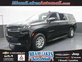 Chevrolet Suburban 2024 4x2 LT SUV de 4 puertas