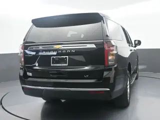 Chevrolet Suburban 2024 4x2 LT SUV de 4 puertas