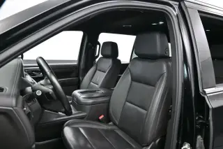 Chevrolet Suburban 2024 4x2 LT SUV de 4 puertas
