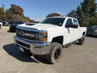 Chevrolet Silverado 2500HD 2018 4x4 LT 4dr Crew Cab SB
