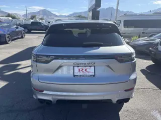 2021 Porsche Cayenne