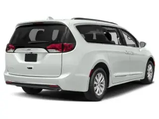 Chrysler Pacifica 2019 Touring L 4dr Mini-Van
