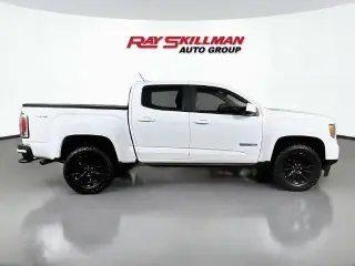 GMC Canyon 2022 4x4 Elevation 4 puertas Cabina de tripulación larga 5 pies SB