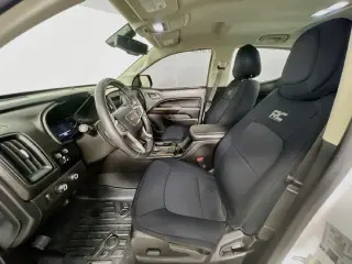 GMC Canyon 2022 4x4 Elevation 4 puertas Cabina de tripulación larga 5 pies SB