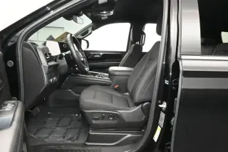 Chevrolet Suburban 2025 4x2 LS 4dr SUV