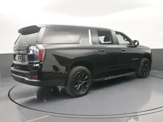 Chevrolet Suburban 2025 4x2 LS 4dr SUV