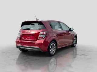 Chevrolet Sonic 2020 LT 4dr Hatchback
