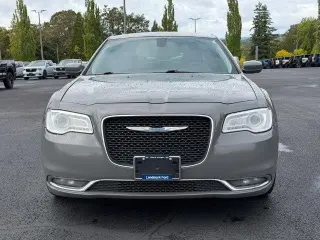 Chrysler 300 2017 Limited 4dr Sedán