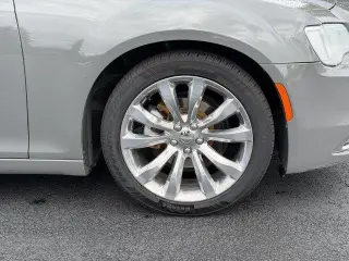 Chrysler 300 2017 Limited 4dr Sedán