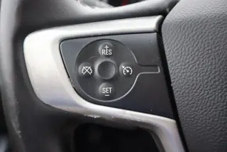 GMC Canyon 2016 4x2 SLE 4dr Crew Cab 5 ft. SB