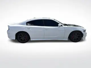 Dodge Charger 2017 R/T Scat Pack 4dr Sedán