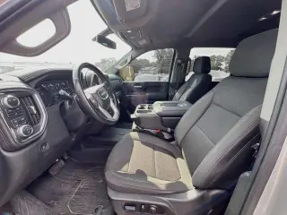GMC Sierra 2500HD 2023 4x4 SLE 4dr Crew Cab SB