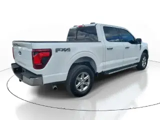 Ford F-150 2024 4x4 XLT 4dr SuperCrew 5.5 ft. SB