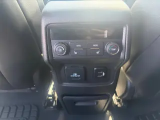 GMC Acadia 2017 Denali 4dr SUV