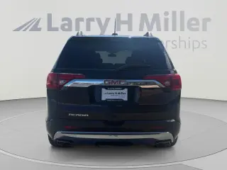 GMC Acadia 2017 Denali 4dr SUV