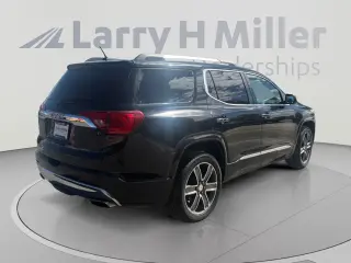 GMC Acadia 2017 Denali 4dr SUV
