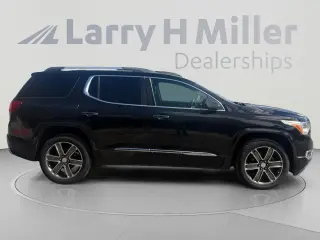 GMC Acadia 2017 Denali 4dr SUV