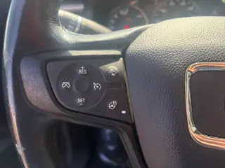GMC Acadia 2017 Denali 4dr SUV