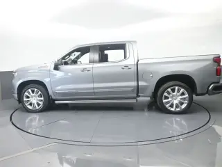 Chevrolet Silverado 1500 2024 4x4 High Country 4dr Crew Cab 5.8 ft. SB