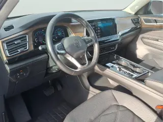 Volkswagen Atlas 2025 AWD SE 4Motion SUV de 4 puertas con Tecnología