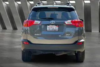 Toyota RAV4 2013 XLE 4dr SUV