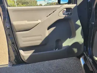 Nissan Frontier 2018 4x4 S 4dr Crew Cab 5 ft. SB 5A