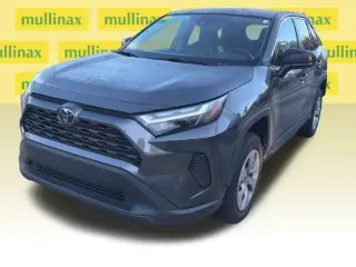 Toyota RAV4 2024 LE 4dr SUV