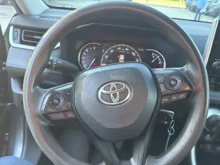 Toyota RAV4 2024 LE 4dr SUV