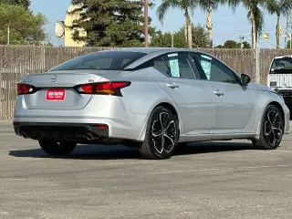 Nissan Altima 2025 2.5 SR 4dr Sedán