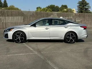 Nissan Altima 2025 2.5 SR 4dr Sedán