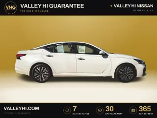 Nissan Altima 2023 2.5 SV Sedán 4 puertas