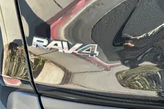 Toyota RAV4 2023 XLE 4dr SUV