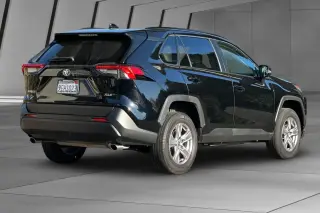 Toyota RAV4 2023 XLE 4dr SUV