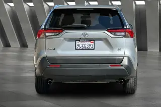 Toyota RAV4 2023 AWD LE 4dr SUV