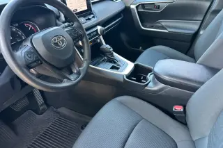 Toyota RAV4 2023 AWD LE 4dr SUV