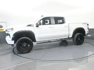 Chevrolet Silverado 1500 2022 4x4 RST 4dr Crew Cab 5.8 ft. SB