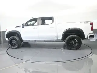 Chevrolet Silverado 1500 2022 4x4 RST 4dr Crew Cab 5.8 ft. SB