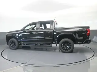 Chevrolet Colorado 2026 4x2 Work Truck 4dr Crew Cab 5 ft. SB