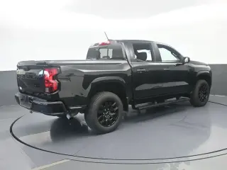 Chevrolet Colorado 2026 4x2 Work Truck 4dr Crew Cab 5 ft. SB