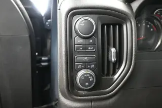 Chevrolet Silverado 1500 Limited 2022 4x4 Custom 4dr Crew Cab 5.8 ft. SB